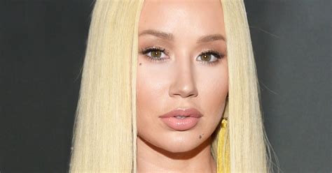 iggy azela leaked|Iggy Azalea Deletes Her Social Media After Nude Photo Leak